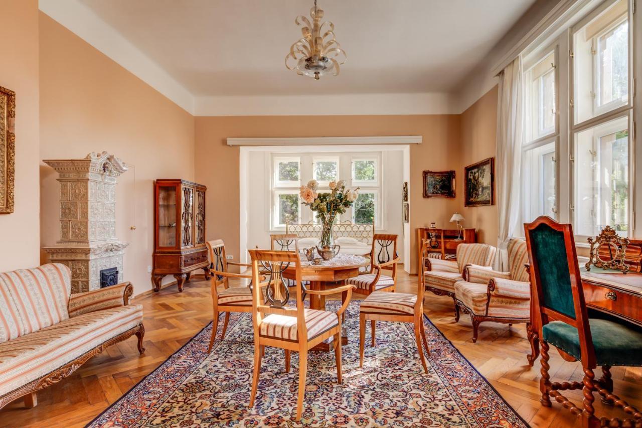 Vila Austerlitz Exteriör bild